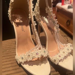 Bridal shoes